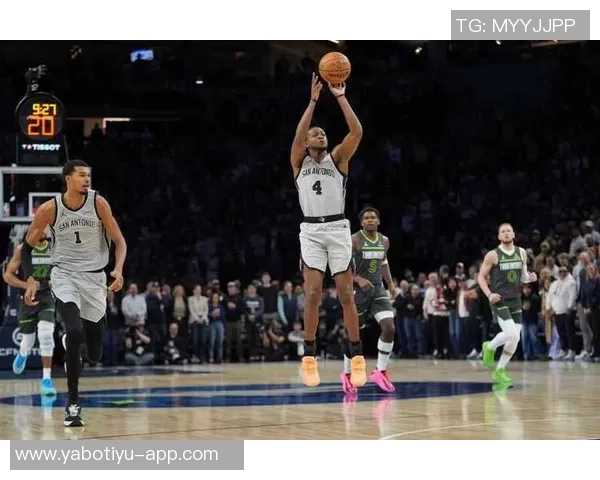 本赛季防守表现最佳的10位球员科内特领衔戈贝尔紧随其后